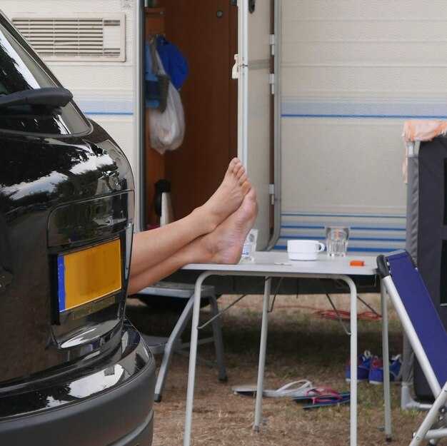 Необходимые инструменты для установки порогов